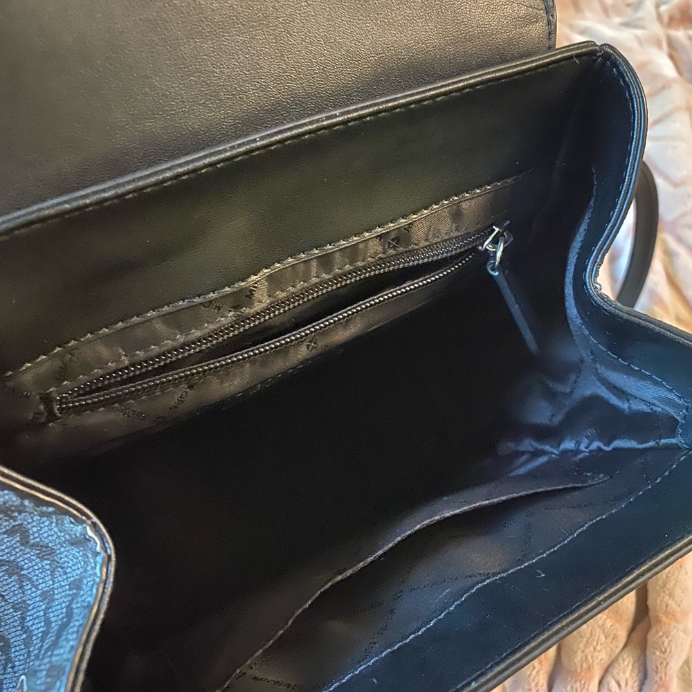 MK backpack - Picture 6 of 16